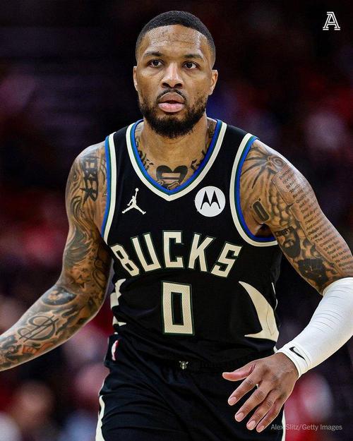 利拉德真的加盟湖人了吗（利拉德要加盟湖人吗）